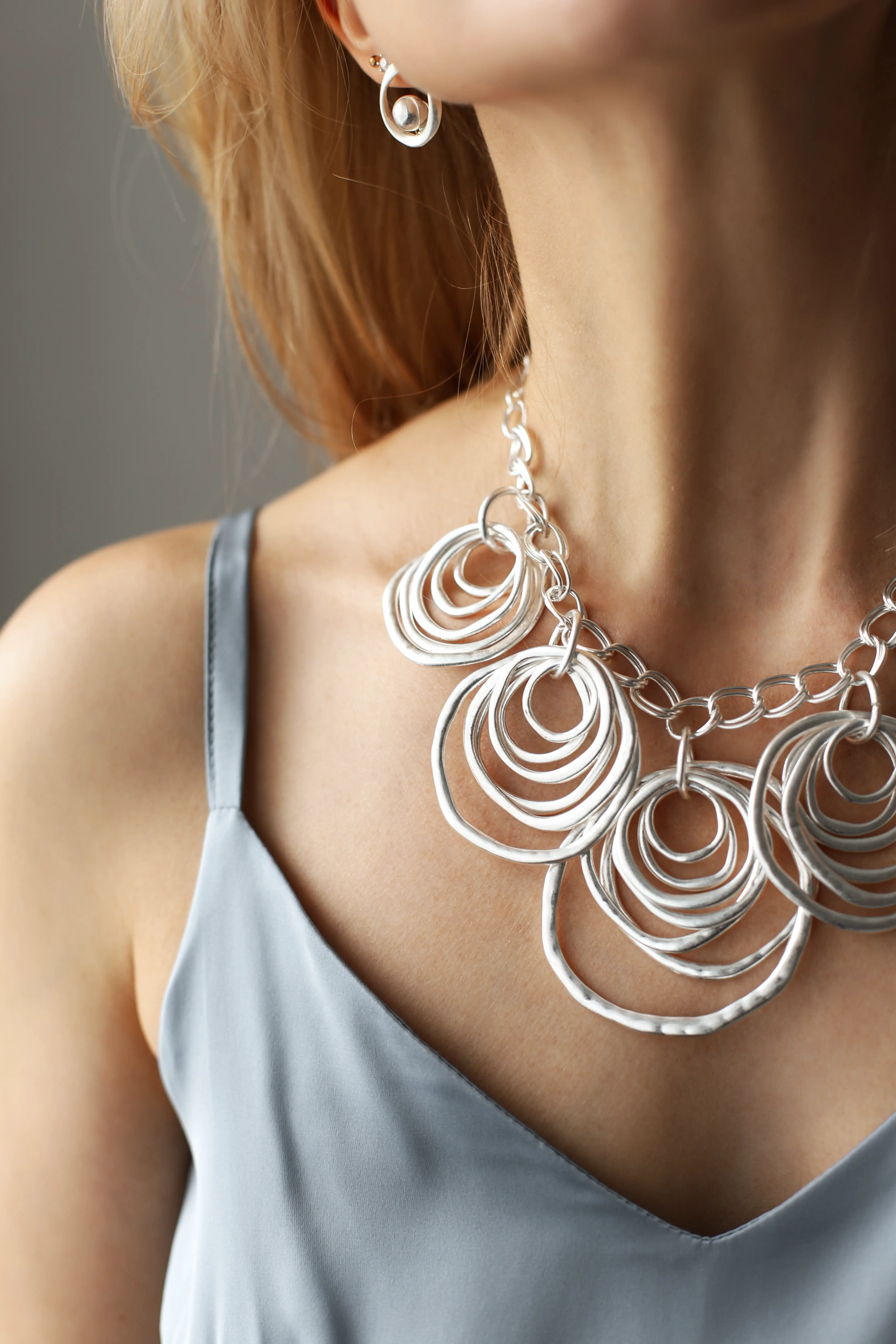 Под серебро